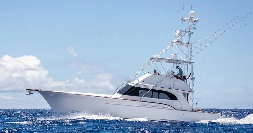 Sportfishing boat on Hawaii’s blue ocean